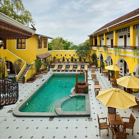 Forte Kochi Exterior foto