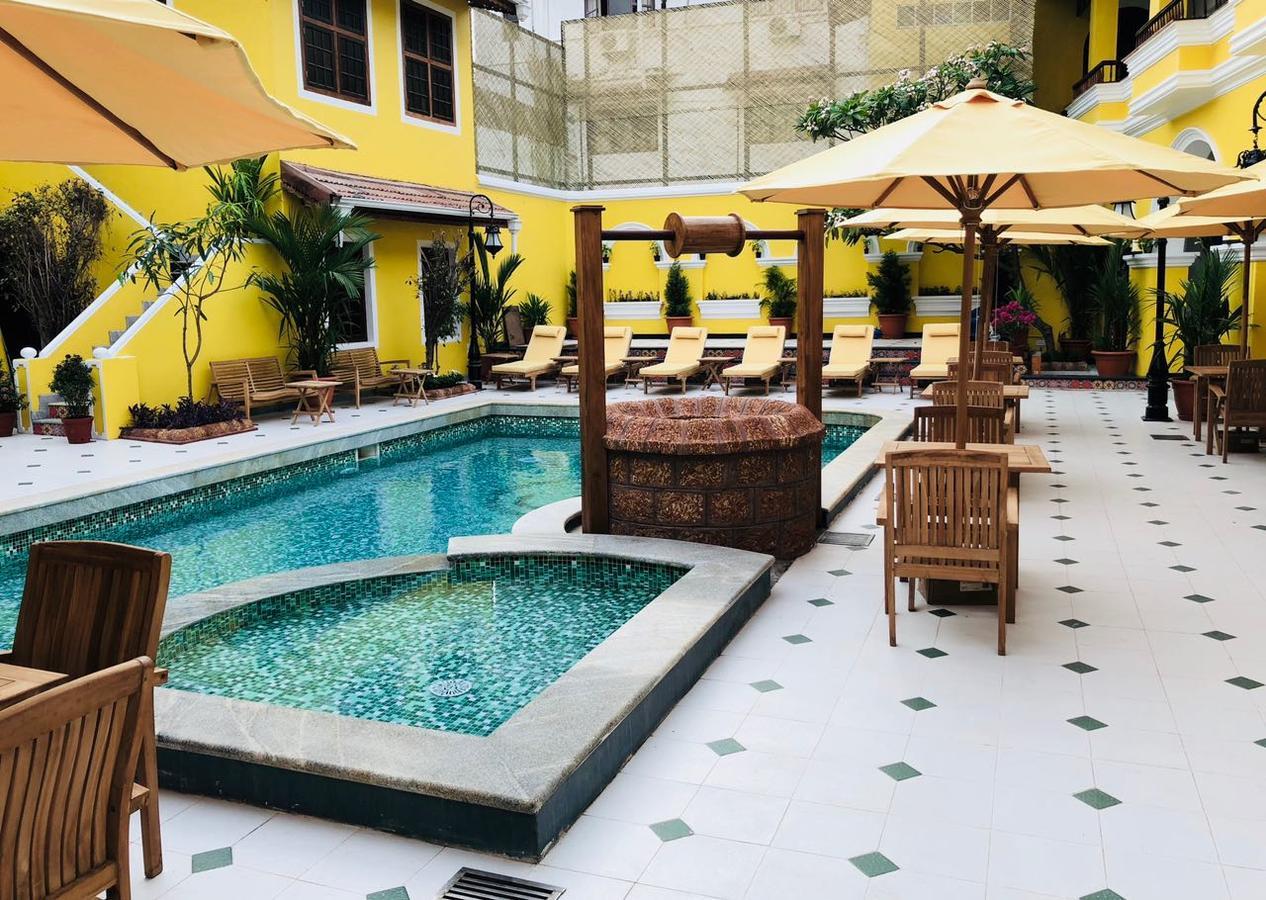 Forte Kochi Exterior foto